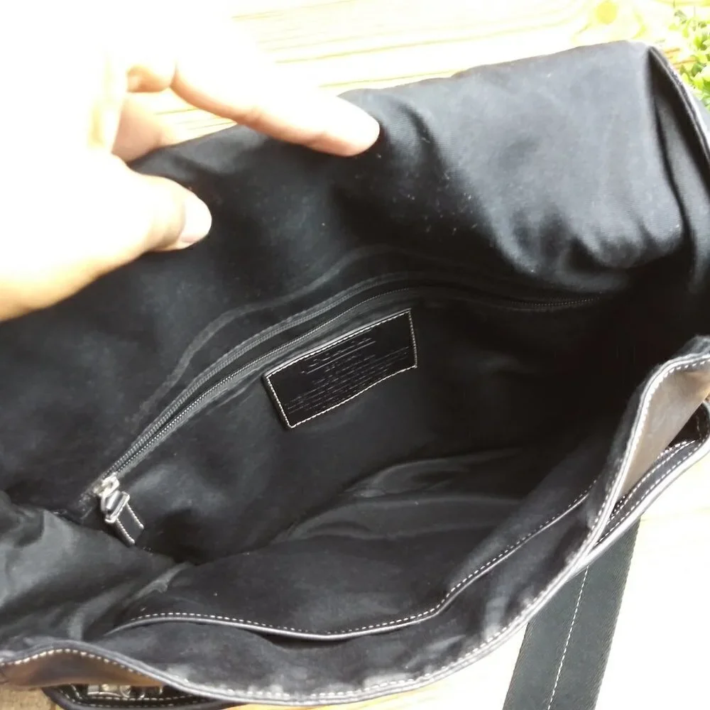 COACH unisex messenger bag crossbody black F70105